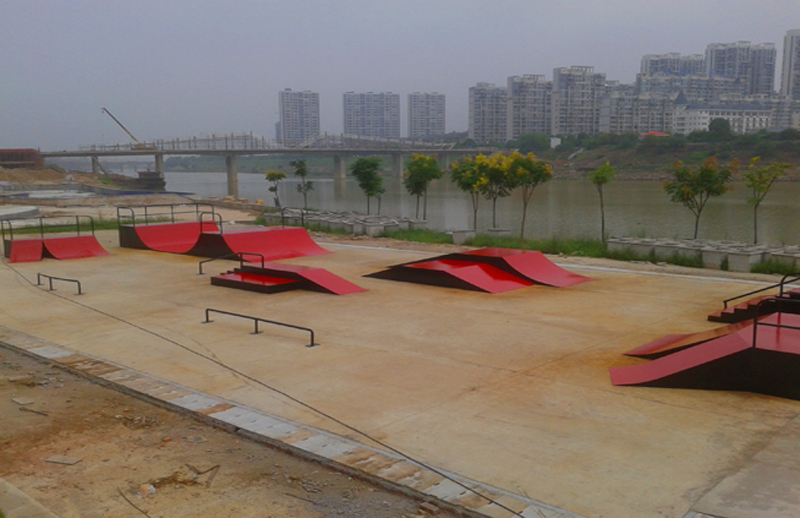 湖南省衡陽市濱江公園極限運動場（初級、中級街區）