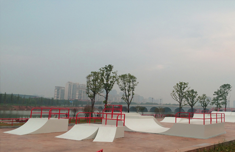 湖南省常德市穿紫河極限運動場