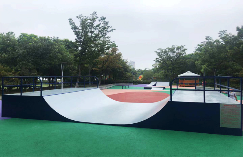 江蘇省無錫市映月湖中央公園極限運動場