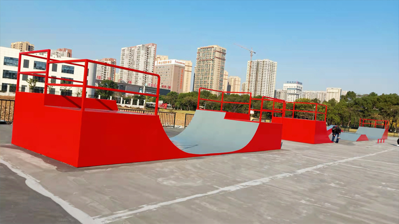 黃岡師范學院極限運動場(湖北省黃岡市)